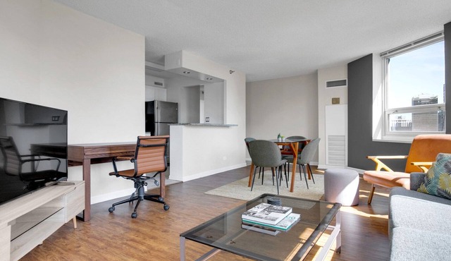 Modern River North 1BR w/Gym + W/D near Mag Mile by Blueground