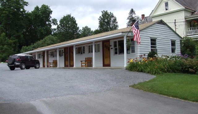 Mohican Motel