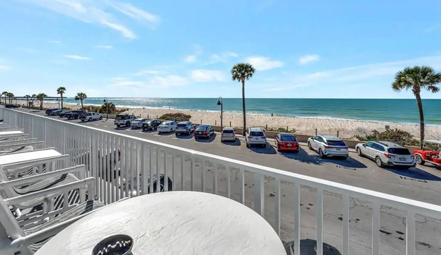 PASS-A-Grille Beach Condo