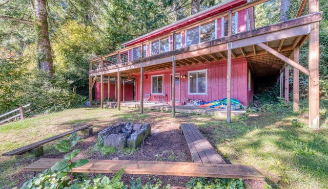 Rustic Retreat on Mercer Lake