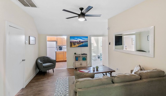 Secluded Apartment with Heated Garage