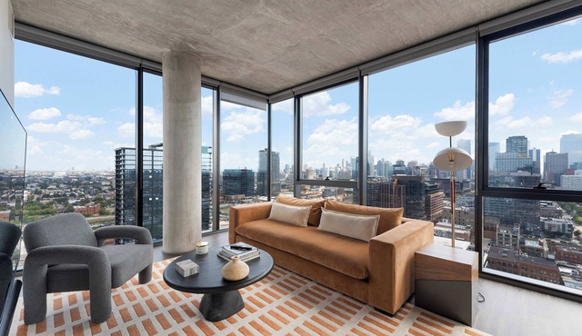 Sky-High 2BR w/Gym & City Views