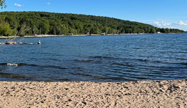 Spectacular Waterfront in Door County