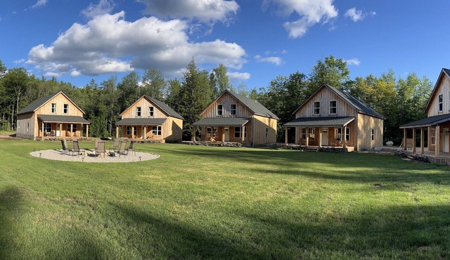 The Cabins at Timber Ridge - 6 Cabin Group Retreat - Weddings, Reunions, Clubs