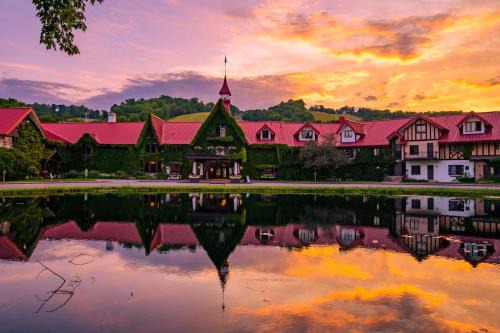 The Highlands at Harbor Springs