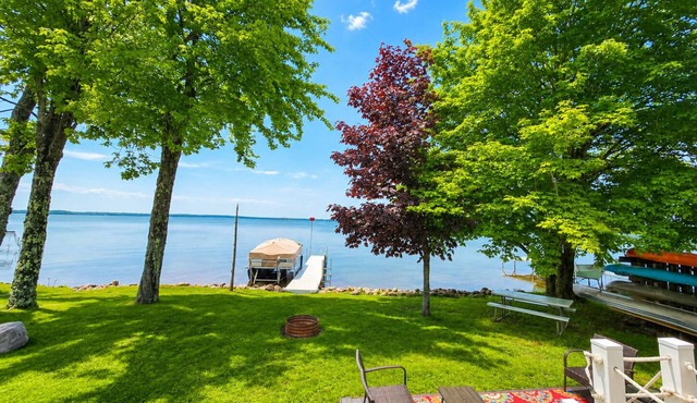 The Lilly Pad on Brevort Lake