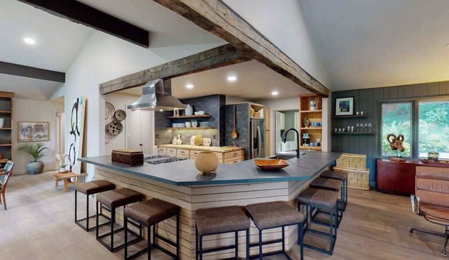 The Treehouse | Rustic-modern retreat in Pisgah Forest, professionally decorated