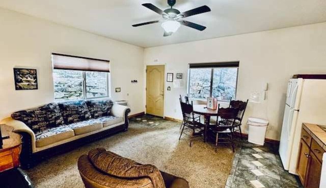 Yosemite Woods Lower Unit - Inside Yosemite