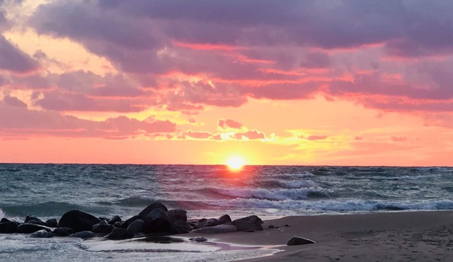 Your Harbor Springs Beach Front Vacation Awaits! Weekly discounts available.