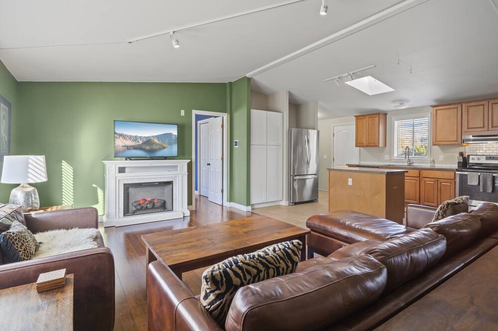 Photo of Bedroom in Ashland