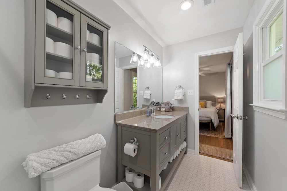 Photo of Bathroom in Warrenton
