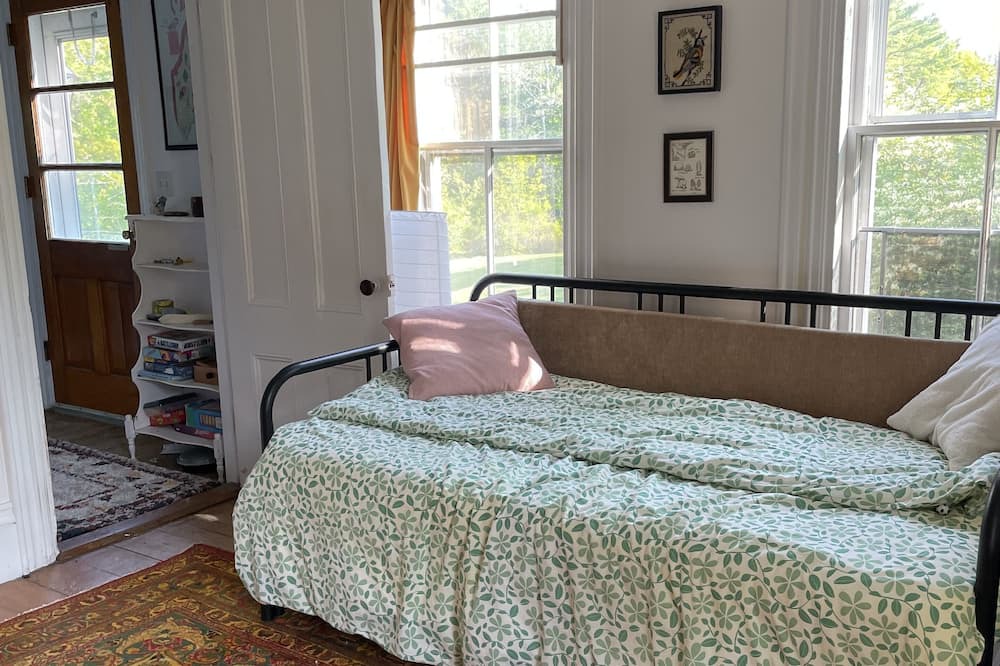Photo of Bedroom in Edgecomb
