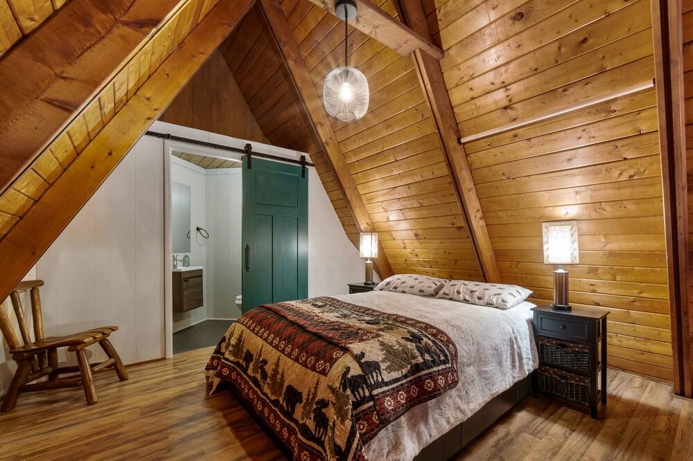 Photo of Bedroom in Boyne Falls