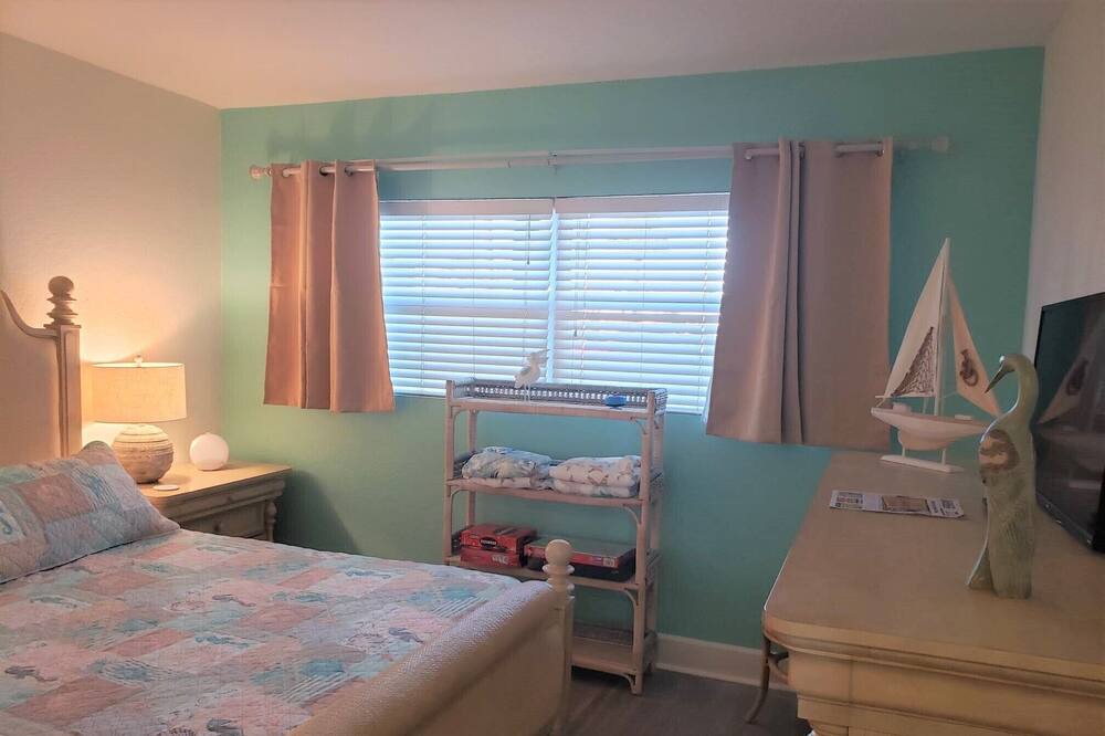 Photo of Bedroom in St. Petersburg - Clearwater