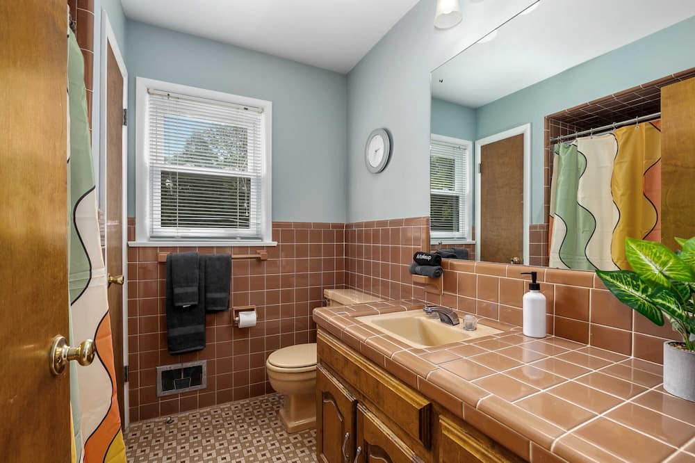 Photo of Bathroom in Bradley