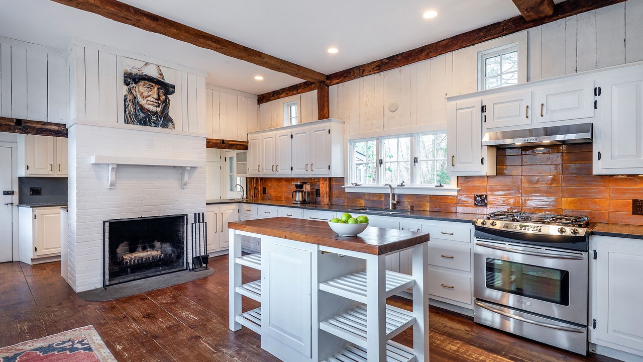 Photo of Kitchen in Lakeside