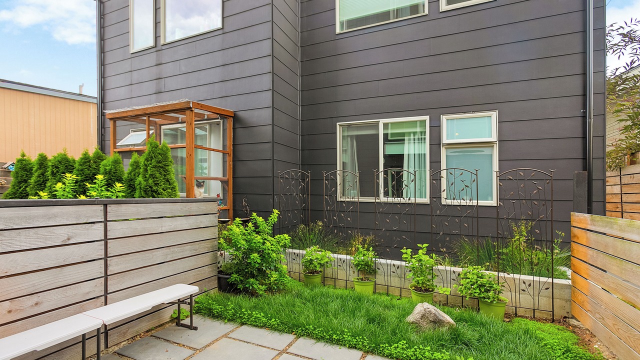 Photo of Outdoor in North Beacon Hill
