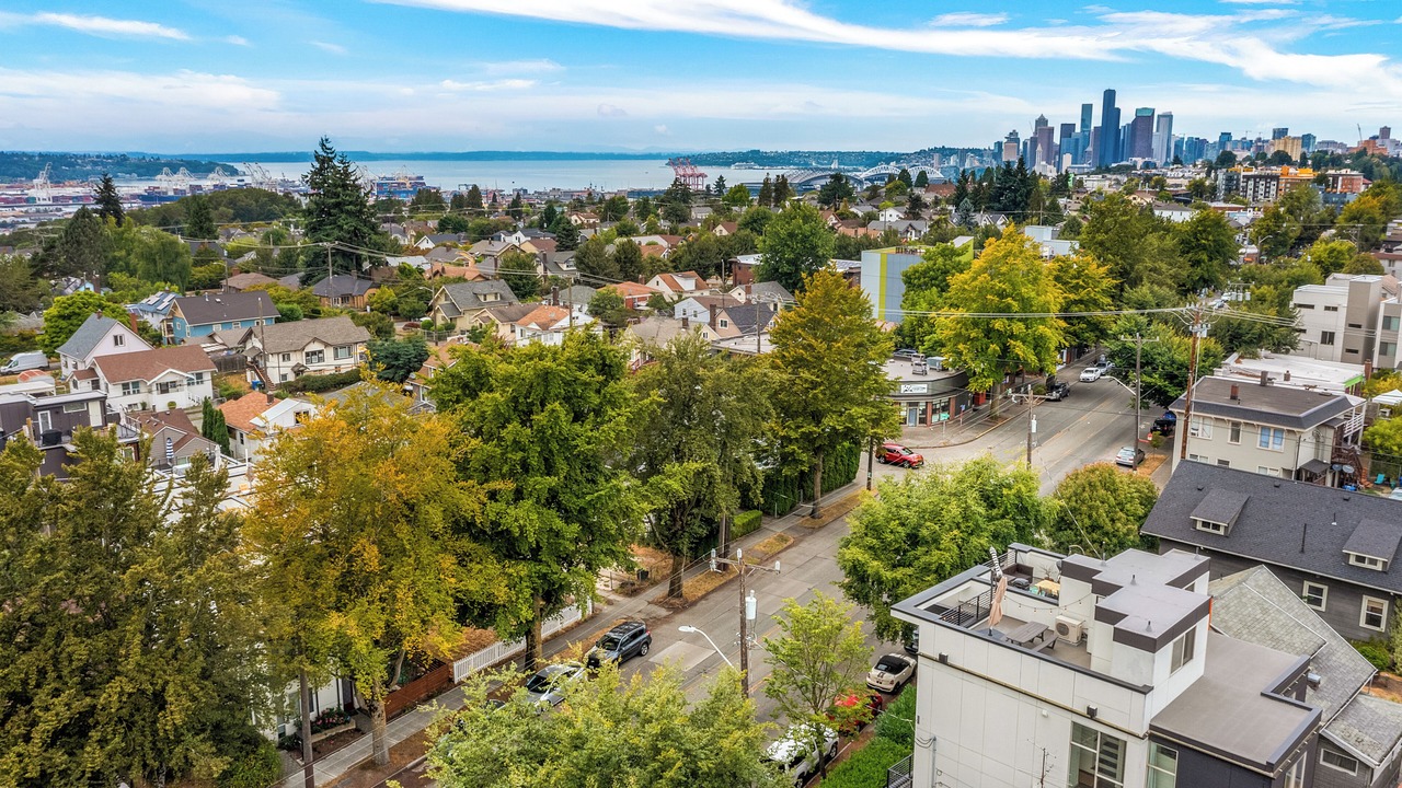 Photo of Outdoor in North Beacon Hill