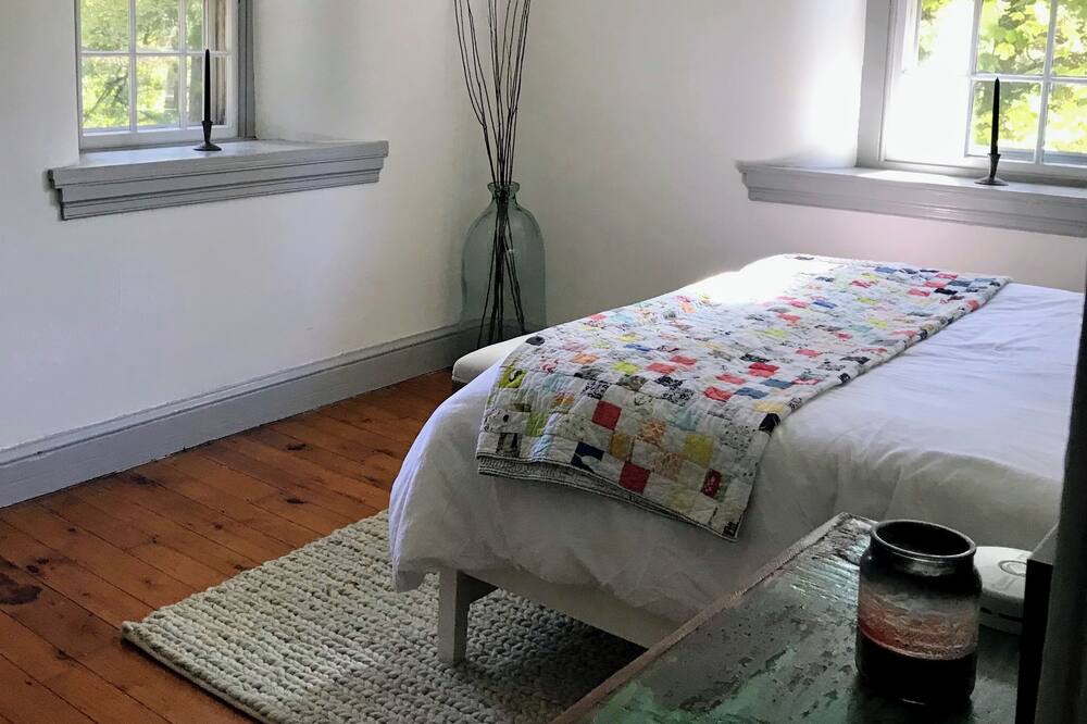Photo of Bedroom in Lenni