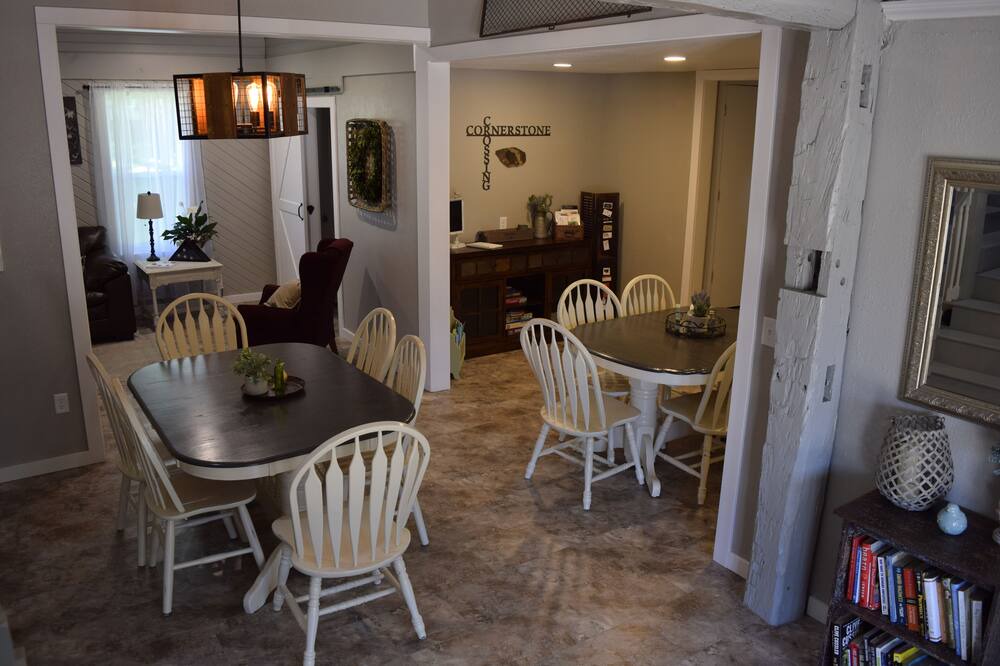 Photo of Bedroom in Mayville
