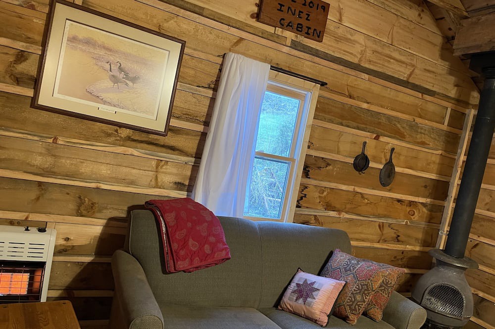 Photo of Livingroom in Clayton