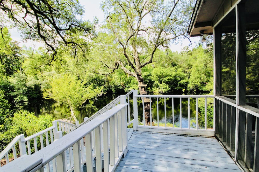 Photo of Patio Balcony in Sopchoppy