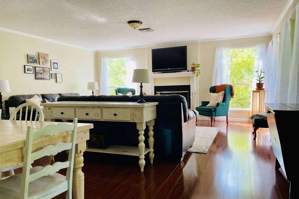 Photo of Bedroom in Sopchoppy