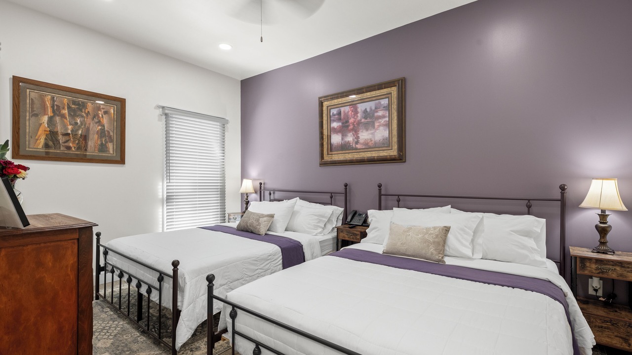 Photo of Bedroom in Idaho Springs