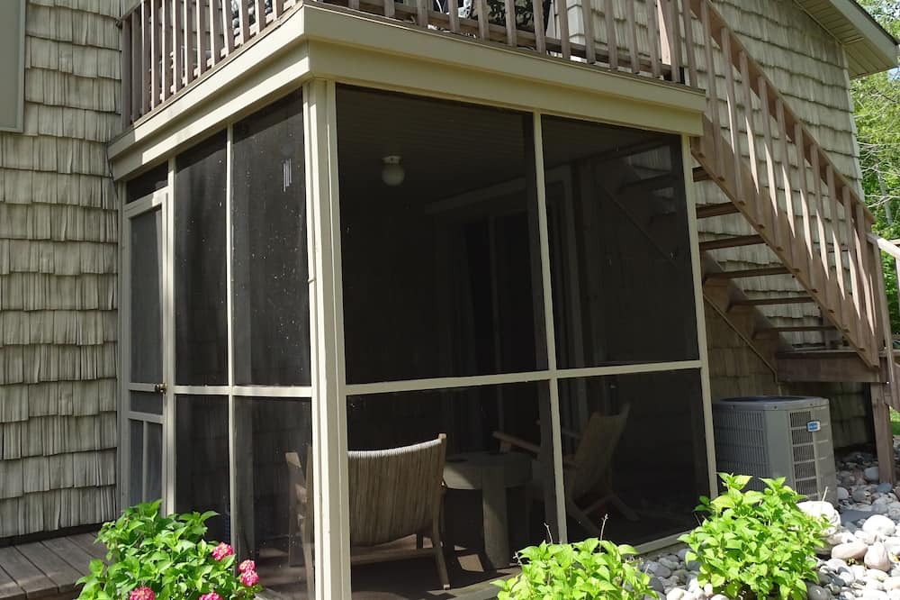 Photo of Outdoor in Brutus
