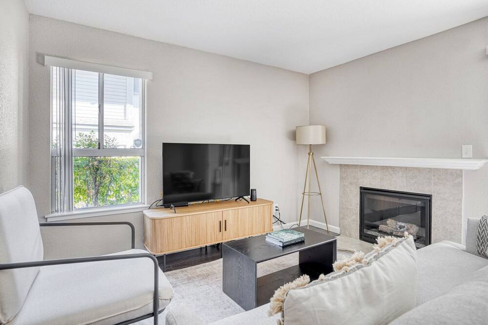 Photo of Livingroom in Willow Glen