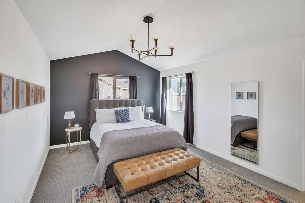 Photo of Bedroom in Old Farm District