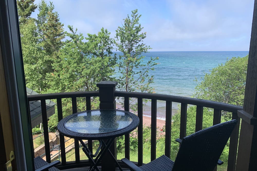 Photo of Patio Balcony in Allouez