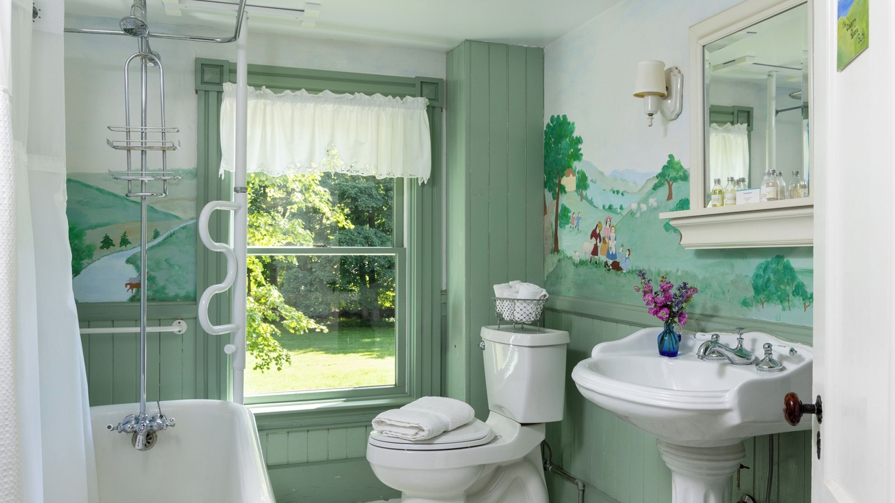 Photo of Bathroom in Ashburnham