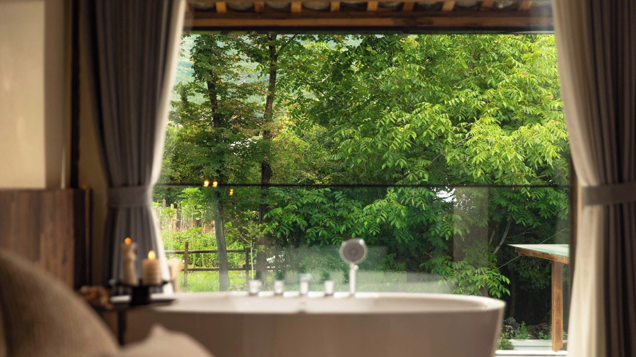 Photo of Bedroom in Baisha Old Town