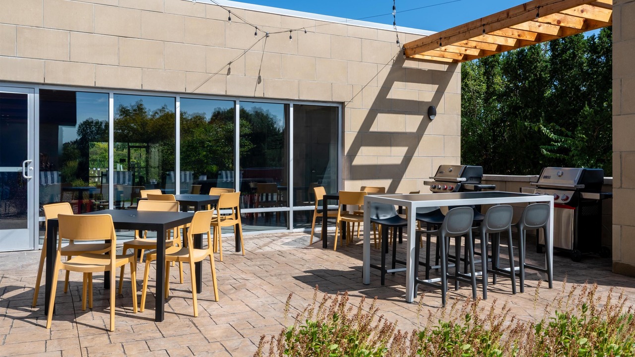 Photo of Patio Balcony in Bryant Pattengill West