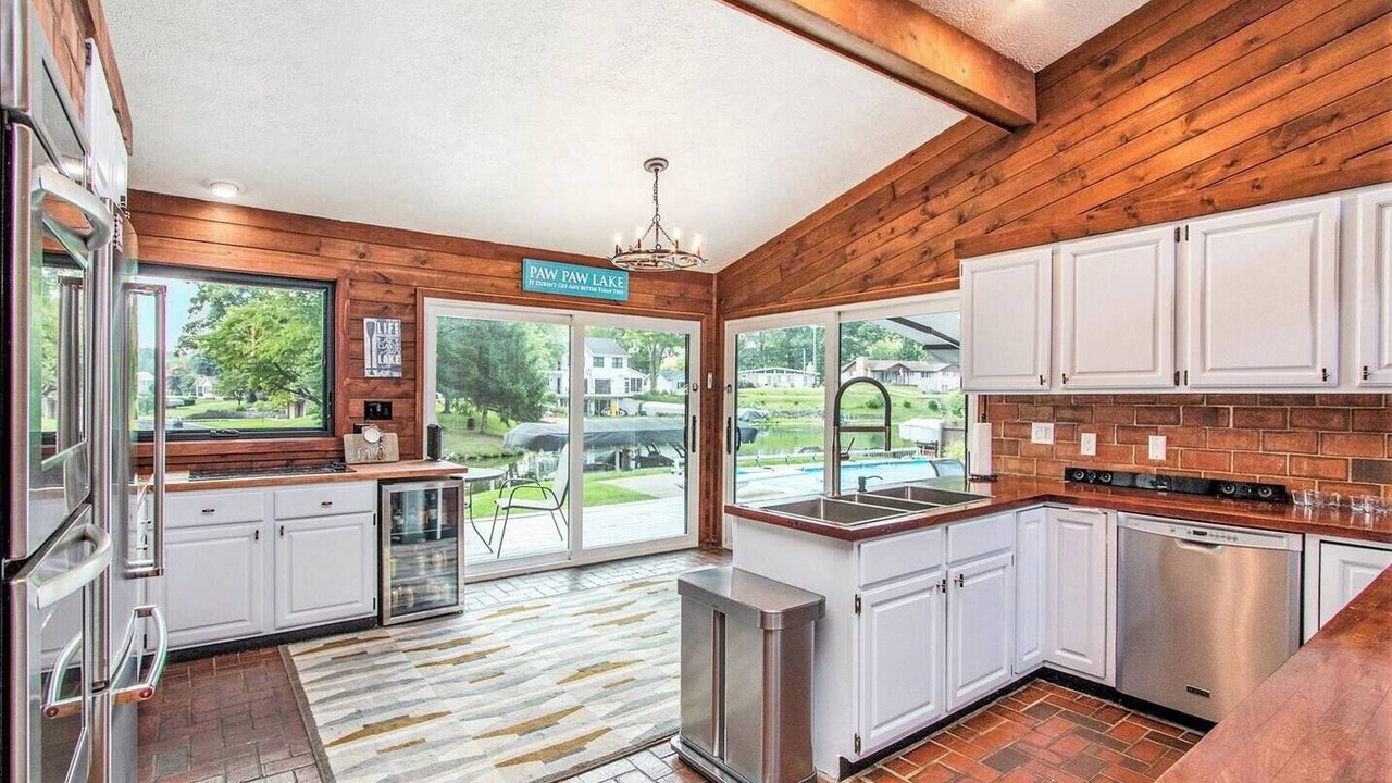 Photo of Kitchen in Paw Paw Lake