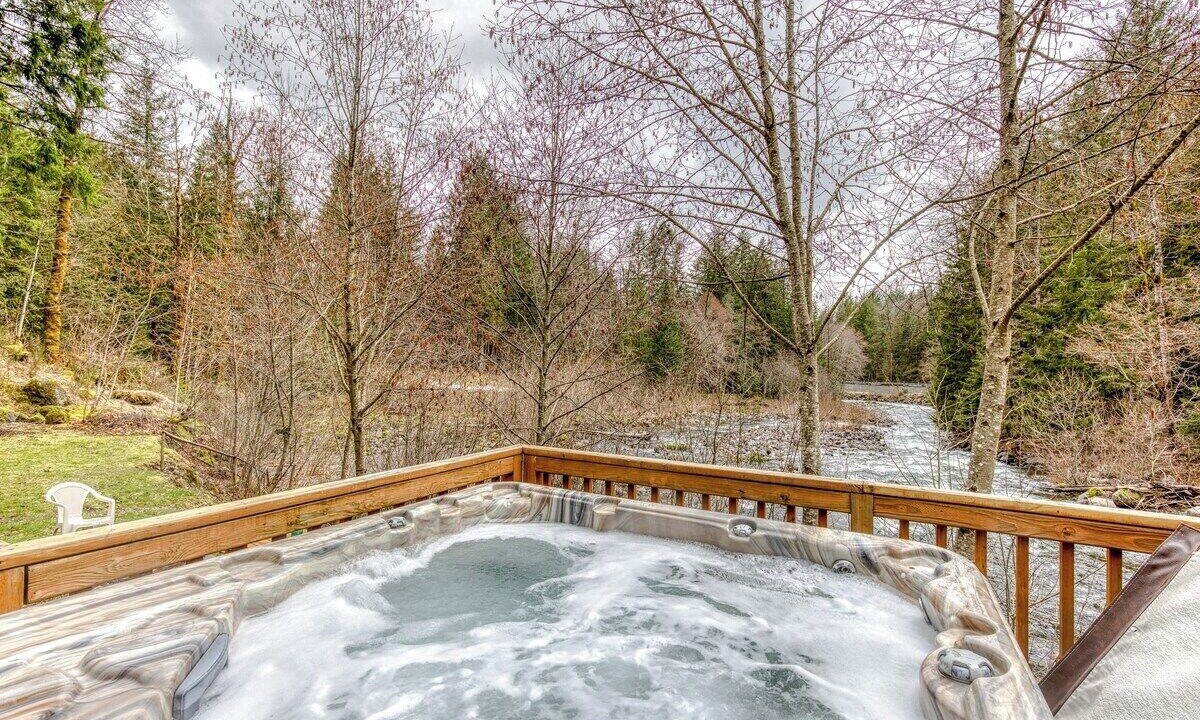 Photo of Outdoor in Zigzag