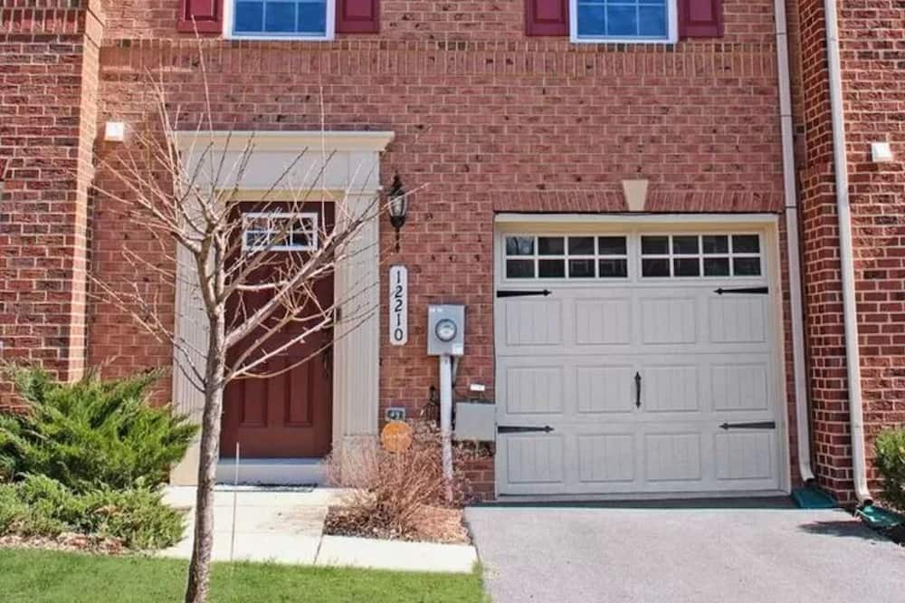 Photo of Outdoor in Waldorf