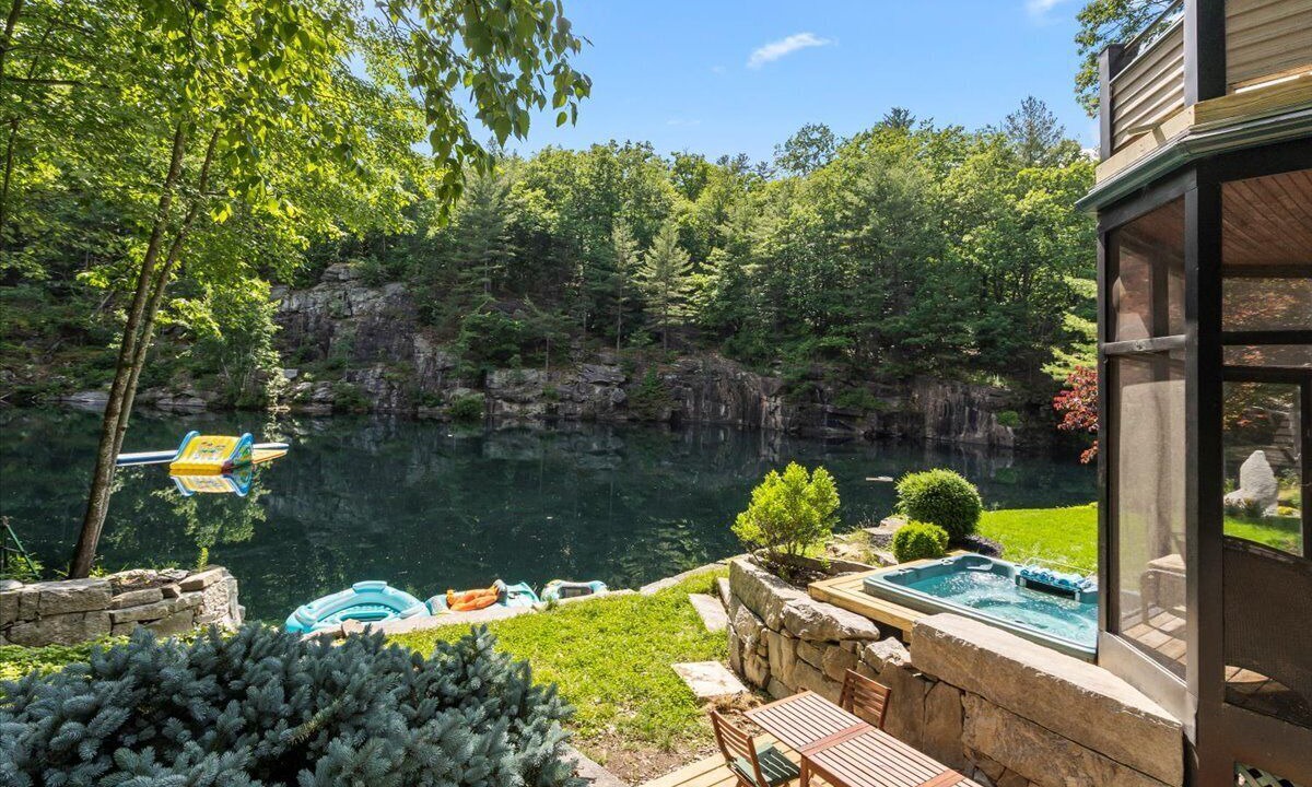 Photo of Outdoor in Milford
