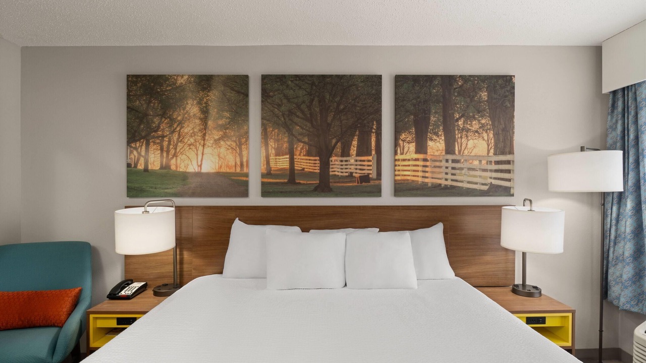 Photo of Bedroom in Clanton