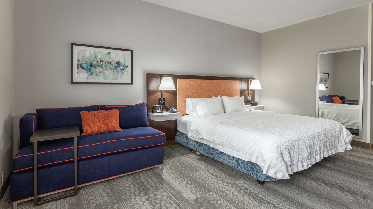 Photo of Bedroom in Jefferson City
