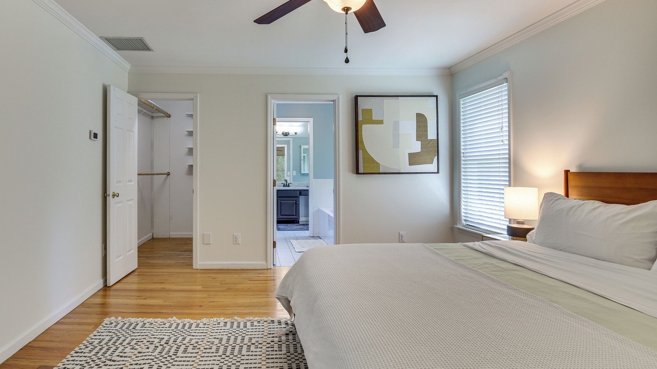 Photo of Bedroom in Lagrangeville