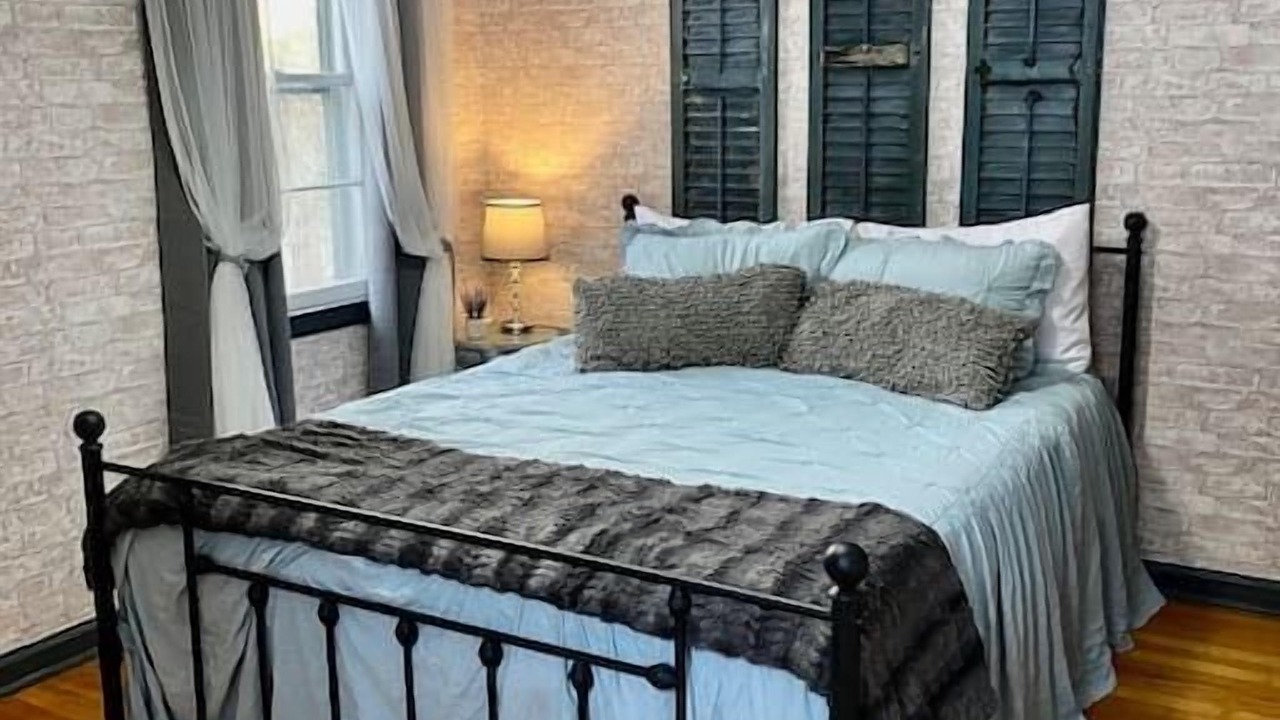 Photo of Bedroom in Schenectady