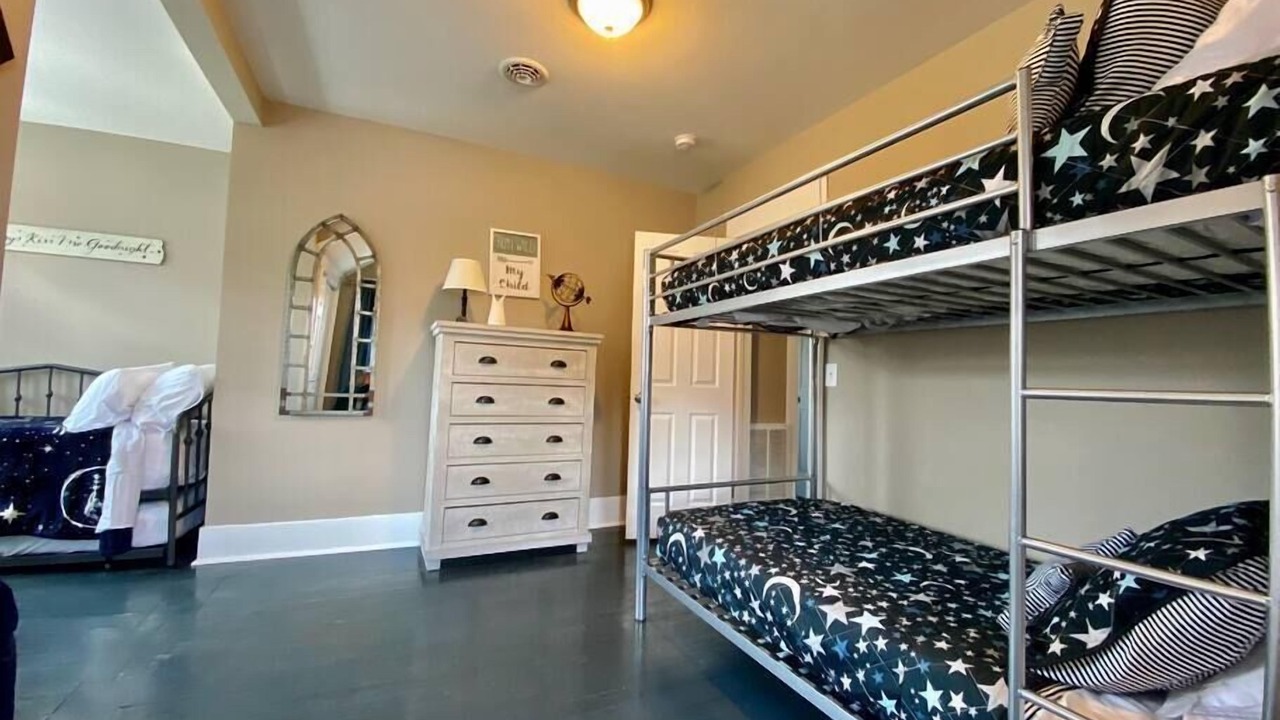 Photo of Bedroom in Schenectady