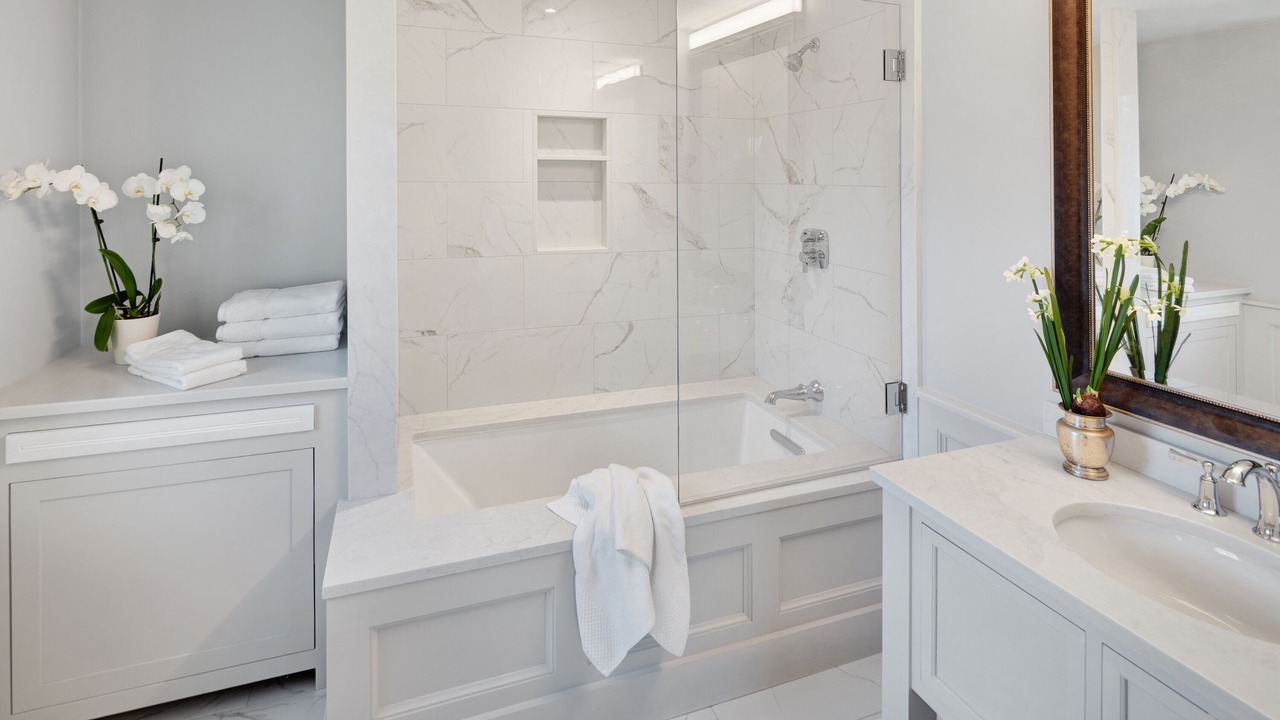 Photo of Bathroom in West Tisbury