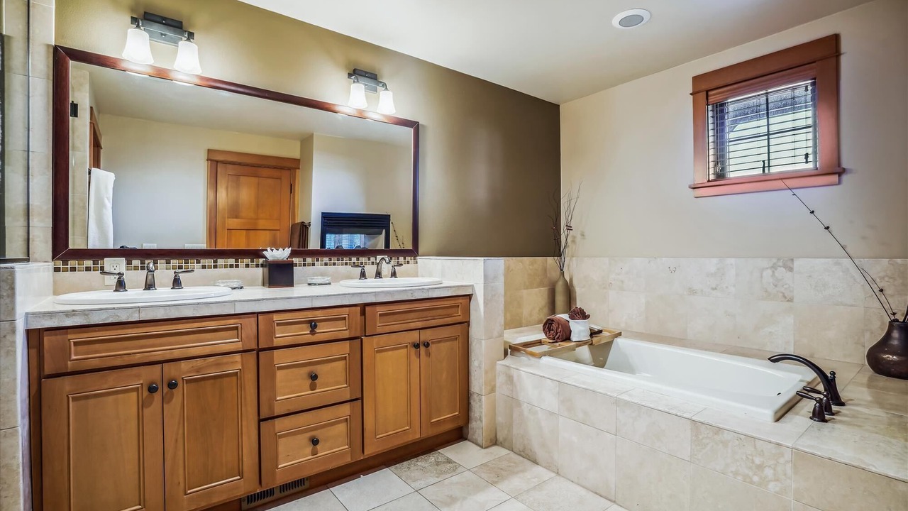 Photo of Bathroom in Tolovana Park