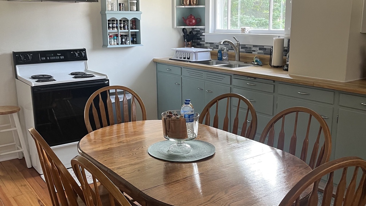 Photo of Kitchen in Mohawk