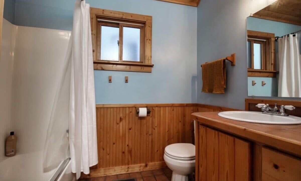 Photo of Bathroom in Leadville