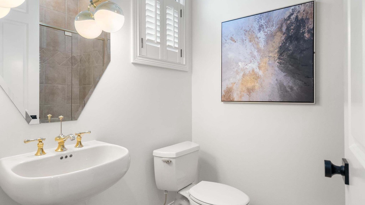 Photo of Bathroom in Bay Harbor
