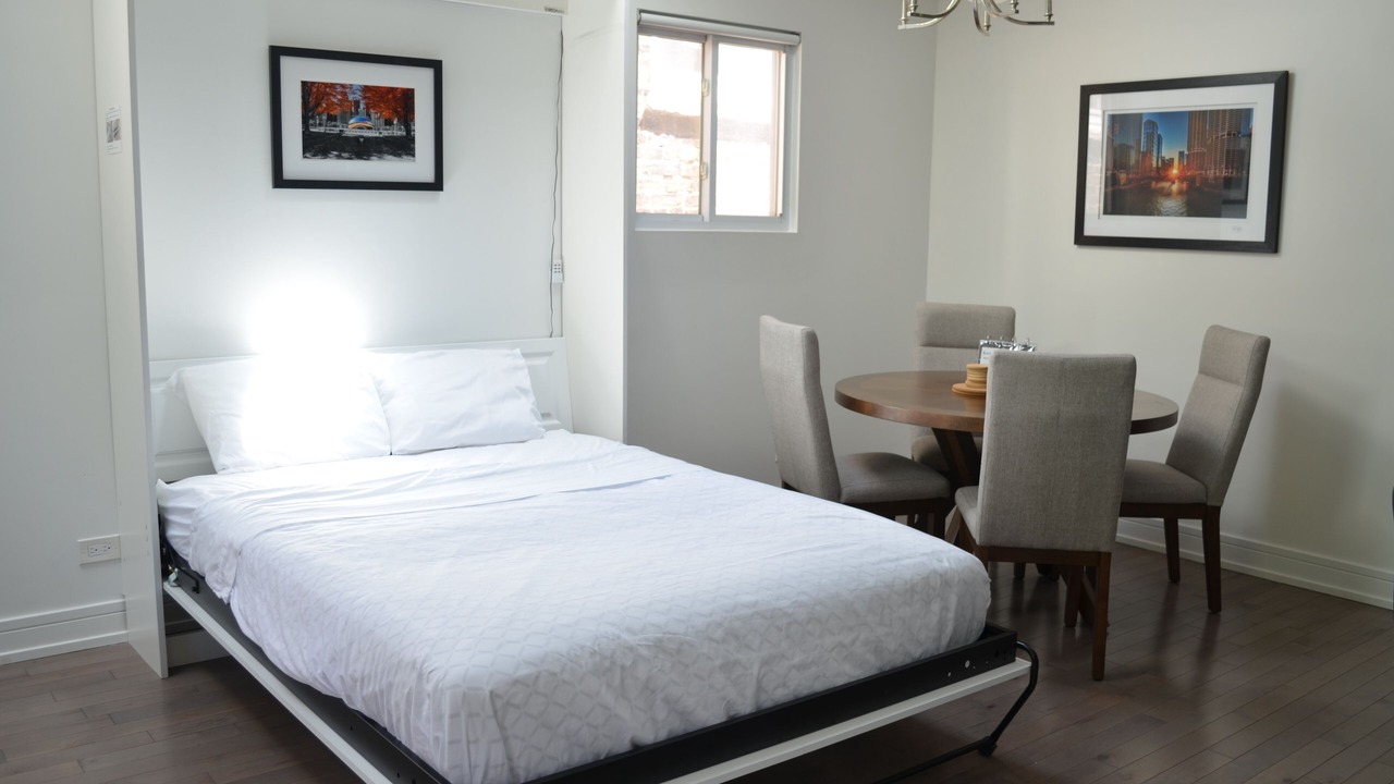 Photo of Bedroom in Pulaski Park